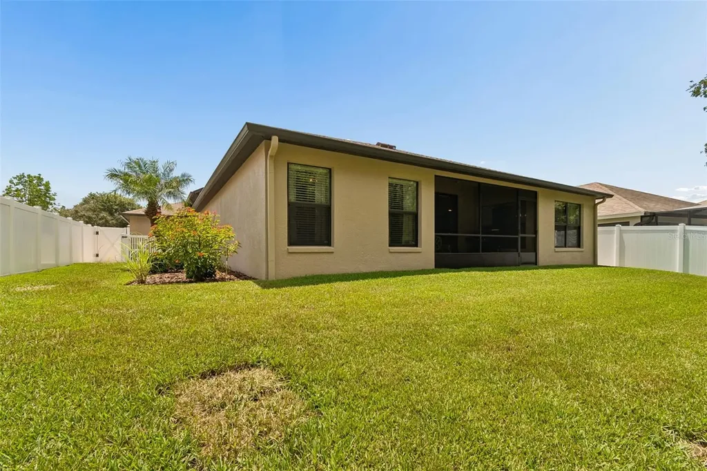 6601 Sparkling Way Wesley Chapel FL 33545