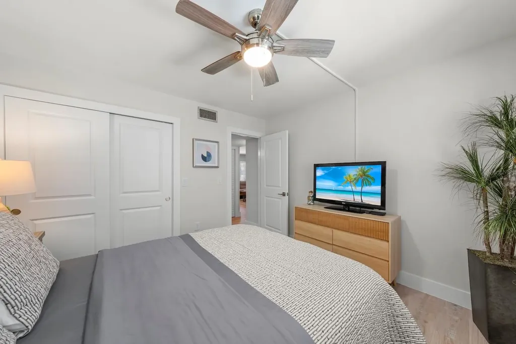 624 Flamingo Drive Venice FL 34285