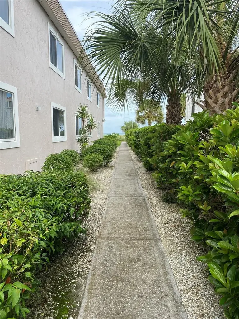 624 Flamingo Drive Venice FL 34285