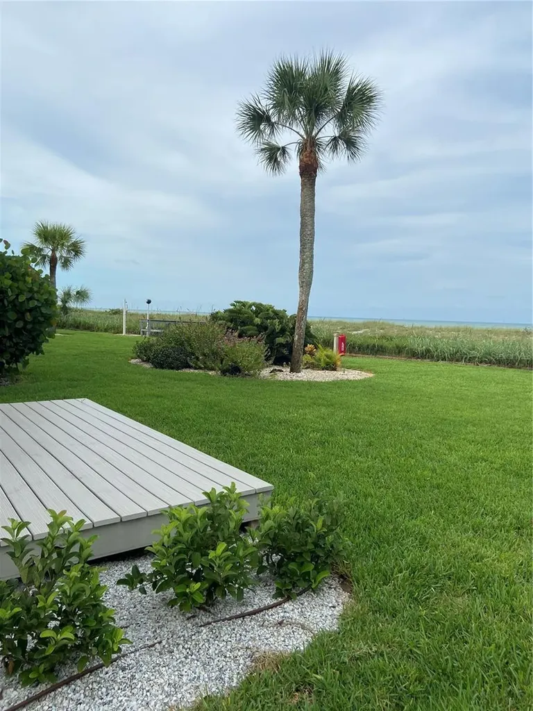 624 Flamingo Drive Venice FL 34285