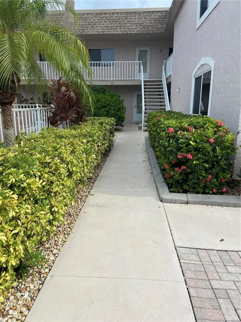 624 Flamingo Drive Venice FL 34285