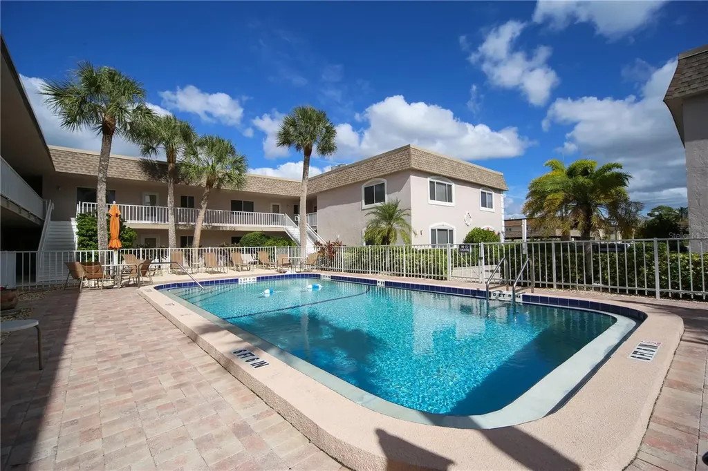 624 Flamingo Drive Venice FL 34285