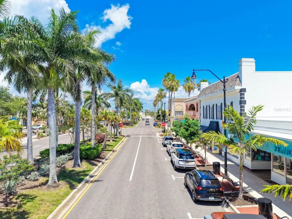 624 Flamingo Drive Venice FL 34285
