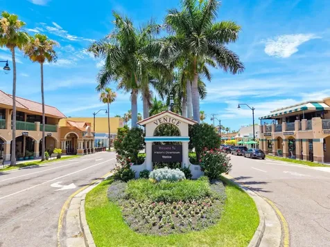 624 Flamingo Drive Venice FL 34285