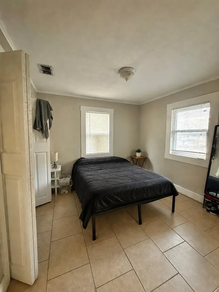 3435 4th Avenue S St Petersburg FL 33711