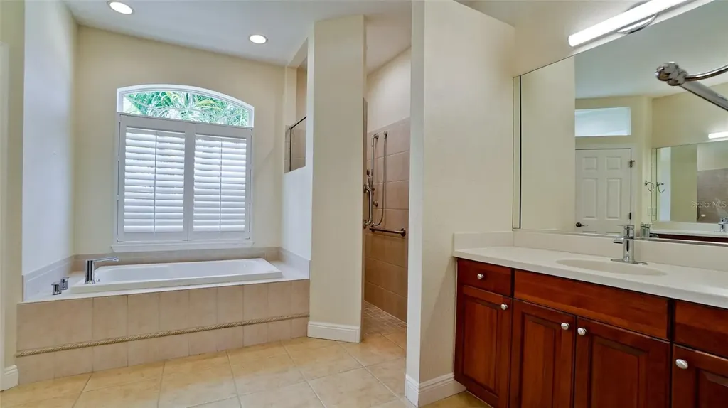 5323 90th Avenue Circle E Parrish FL 34219