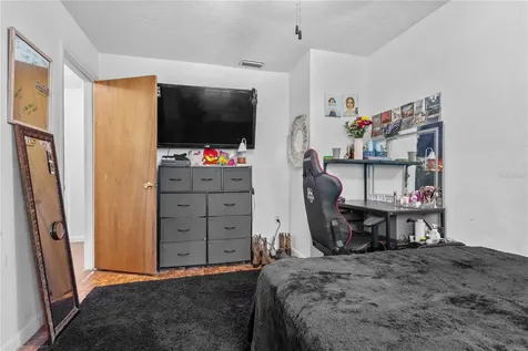 17250 NW 26th Court Trenton FL 32693