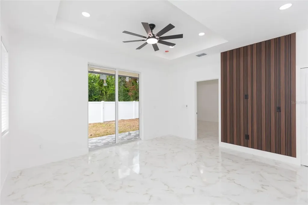 3720 N 32nd Tampa FL 33610