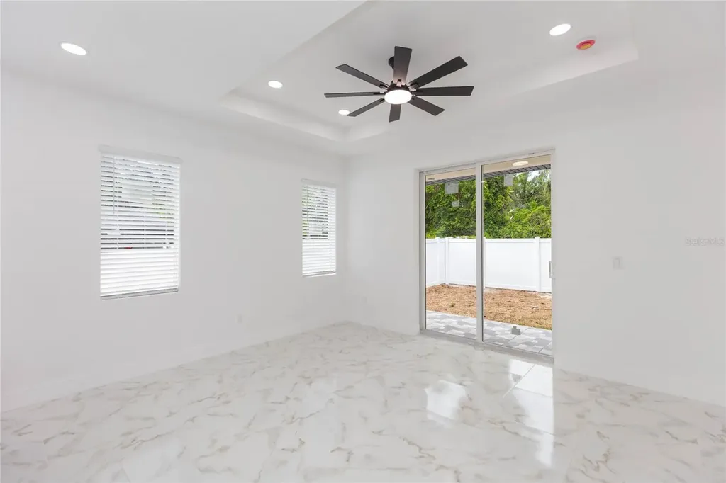 3720 N 32nd Tampa FL 33610