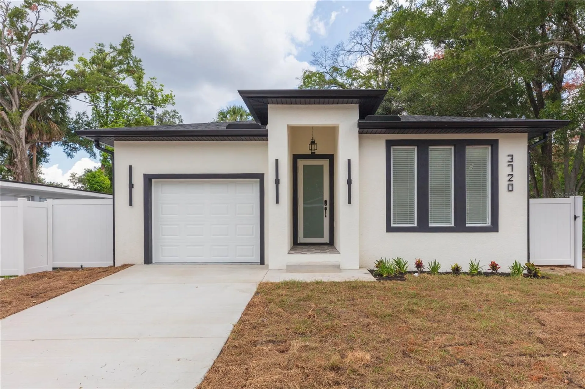 3720 N 32nd Tampa FL 33610