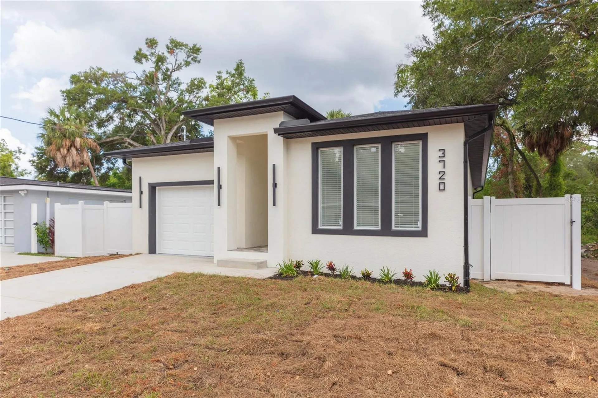 3720 N 32nd Tampa FL 33610