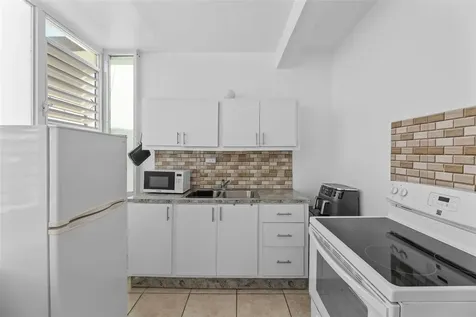 152 C. Núñez Romero Cayey PR 00736