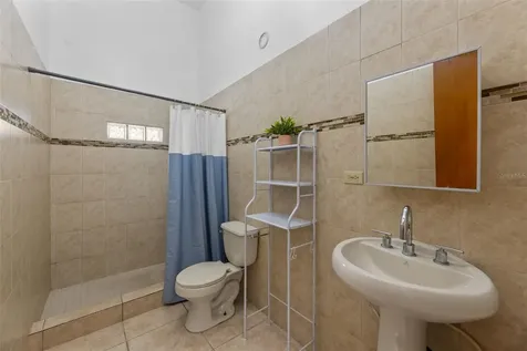 152 C. Núñez Romero Cayey PR 00736