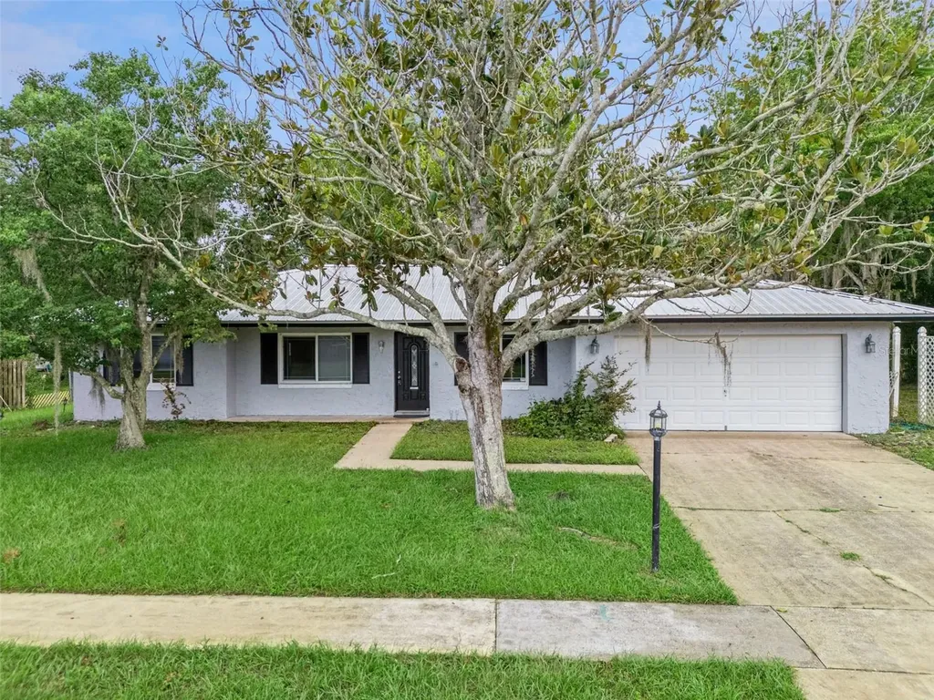 2142 Kendall Court Deltona FL 32738