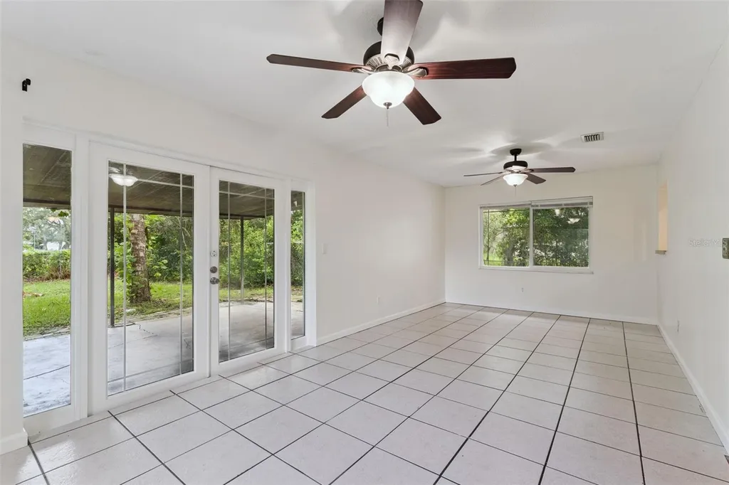 2142 Kendall Court Deltona FL 32738