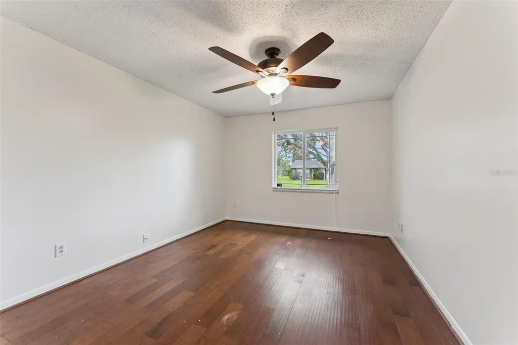 2142 Kendall Court Deltona FL 32738