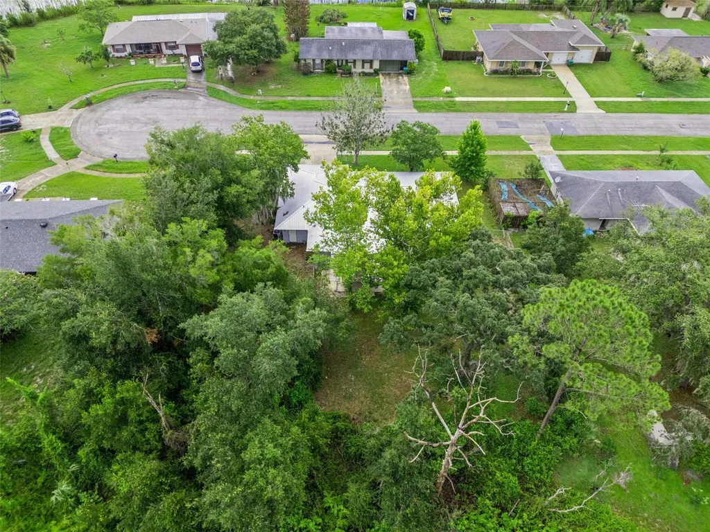 2142 Kendall Court Deltona FL 32738