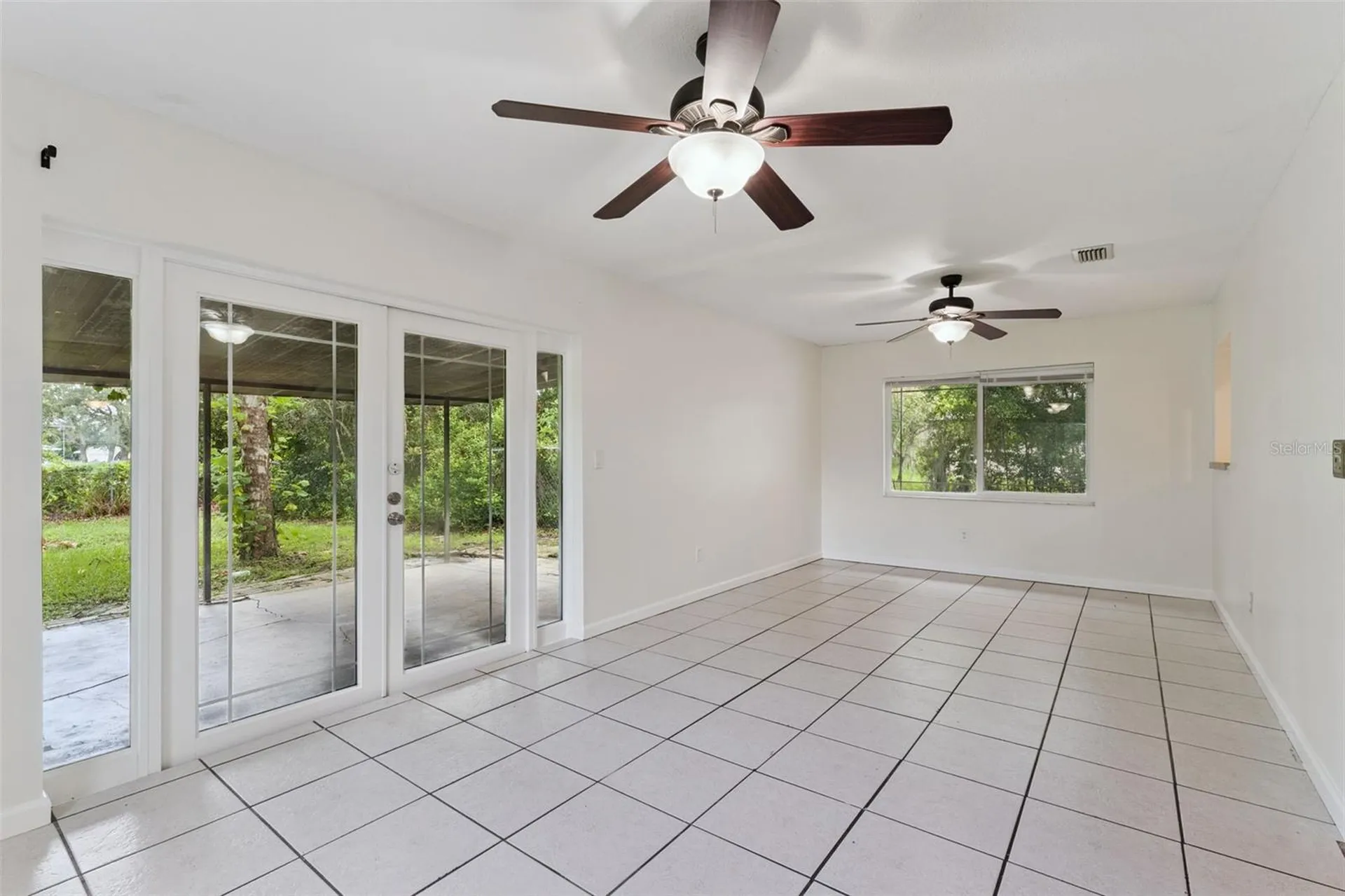 2142 Kendall Court Deltona FL 32738