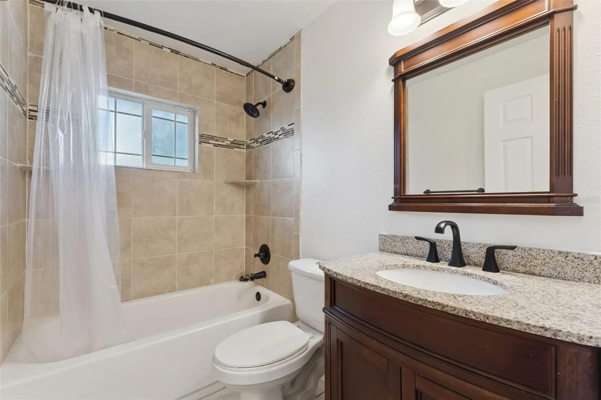 2142 Kendall Court Deltona FL 32738