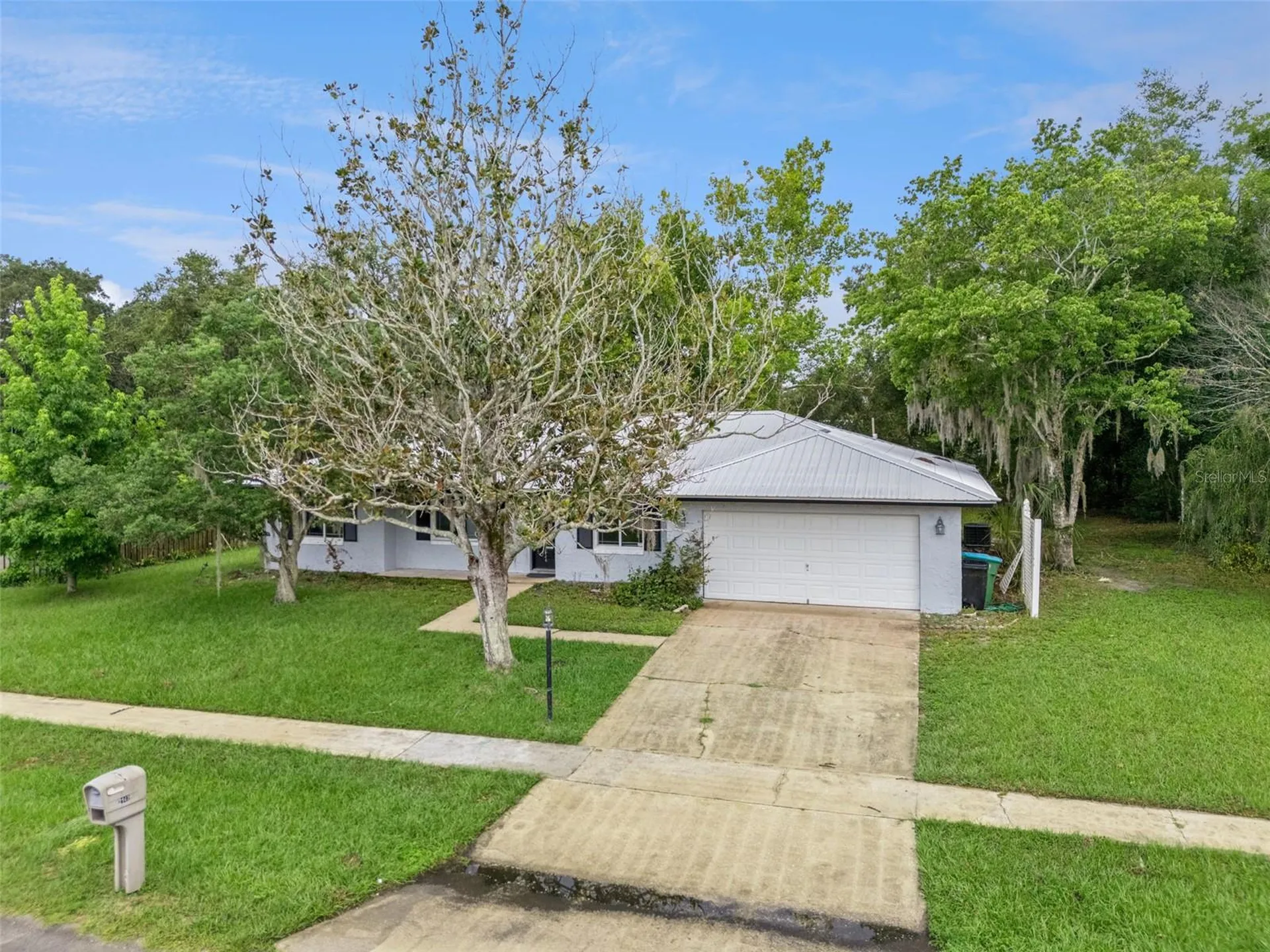 2142 Kendall Court Deltona FL 32738