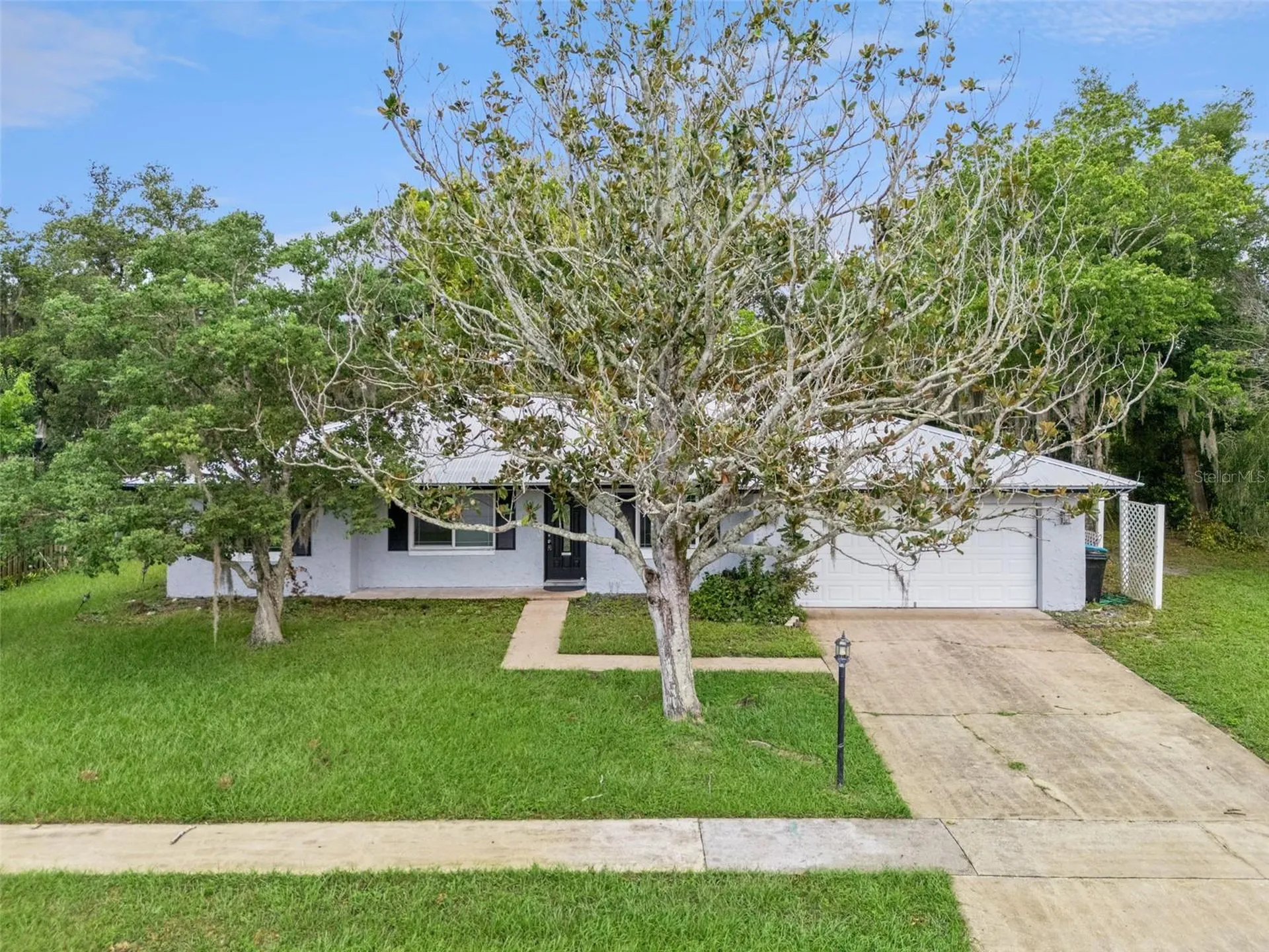 2142 Kendall Court Deltona FL 32738