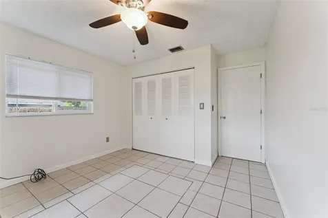 2142 Kendall Court Deltona FL 32738