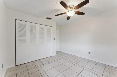 2142 Kendall Court Deltona FL 32738
