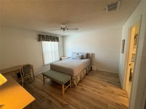 616 Enconto Street Lady Lake FL 32159