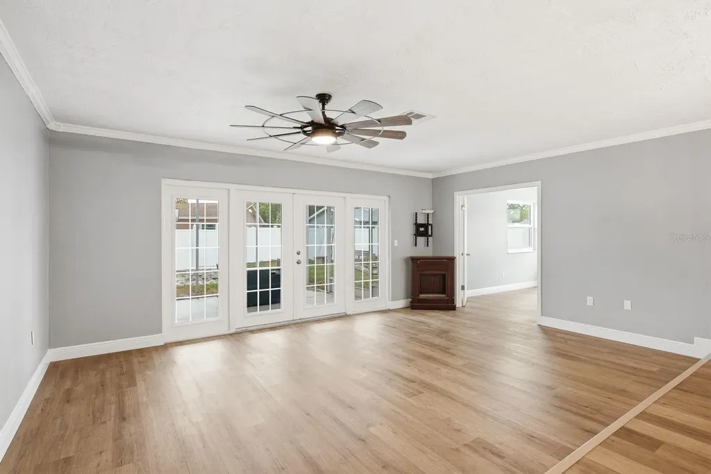 330 Scott Court Palm Harbor FL 34684