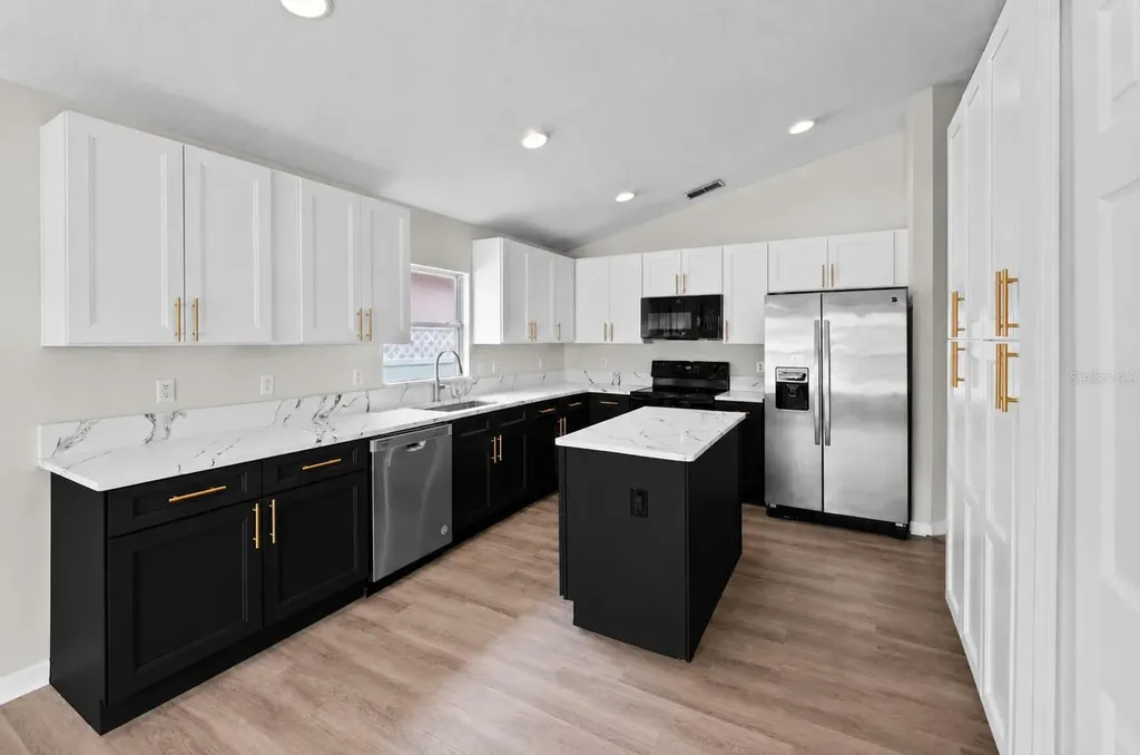 634 Spring Cavern Avenue Orange City FL 32763