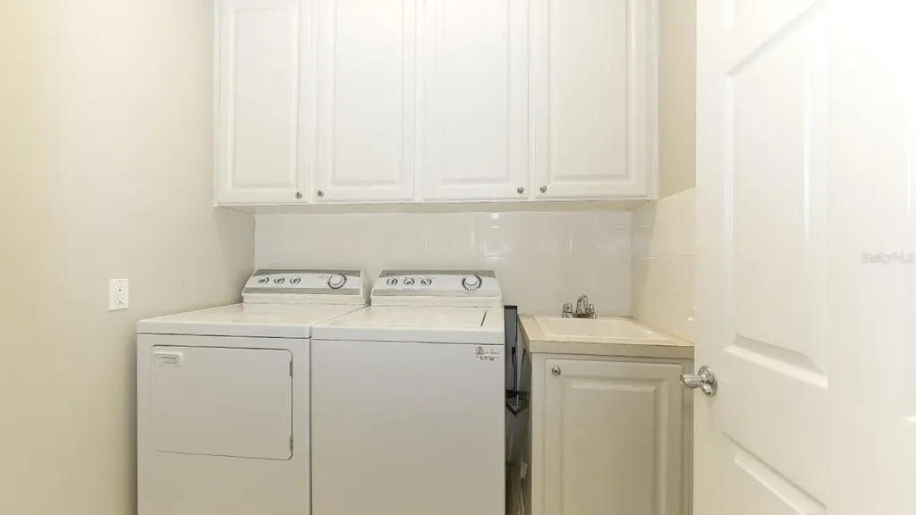 5373 Davini Street Sarasota FL 34238