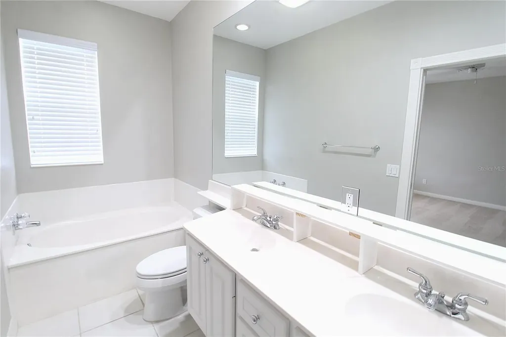 5373 Davini Street Sarasota FL 34238