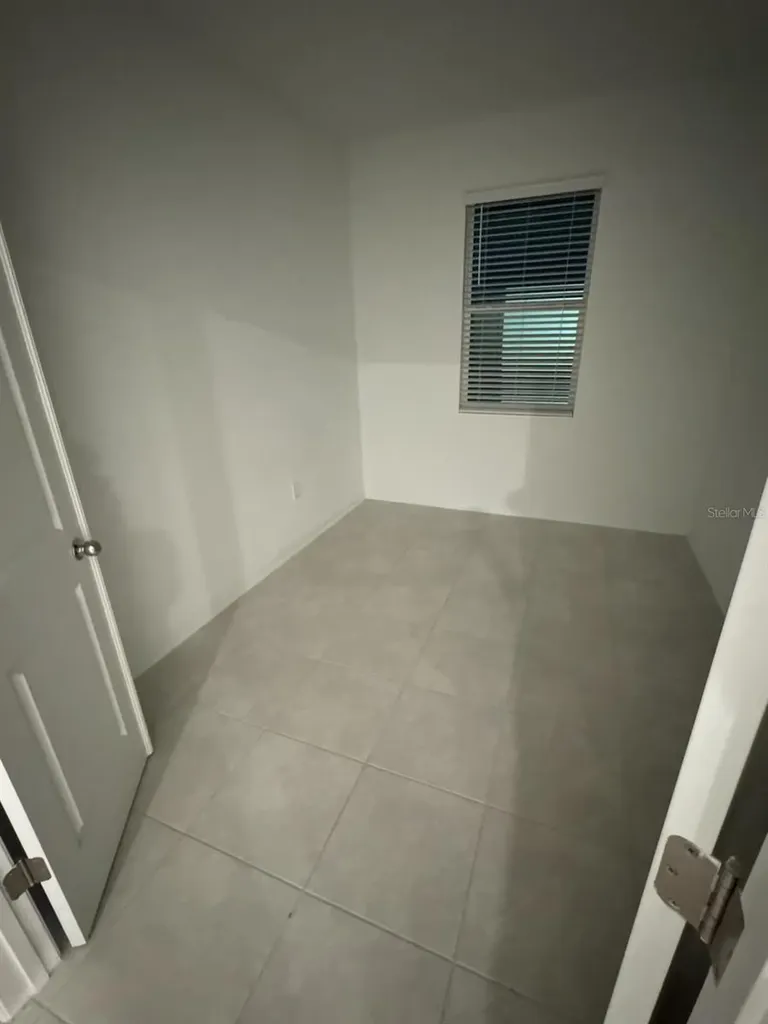 1433 Deepwater Circle Eagle Lake FL 33839