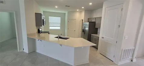 1433 Deepwater Circle Eagle Lake FL 33839