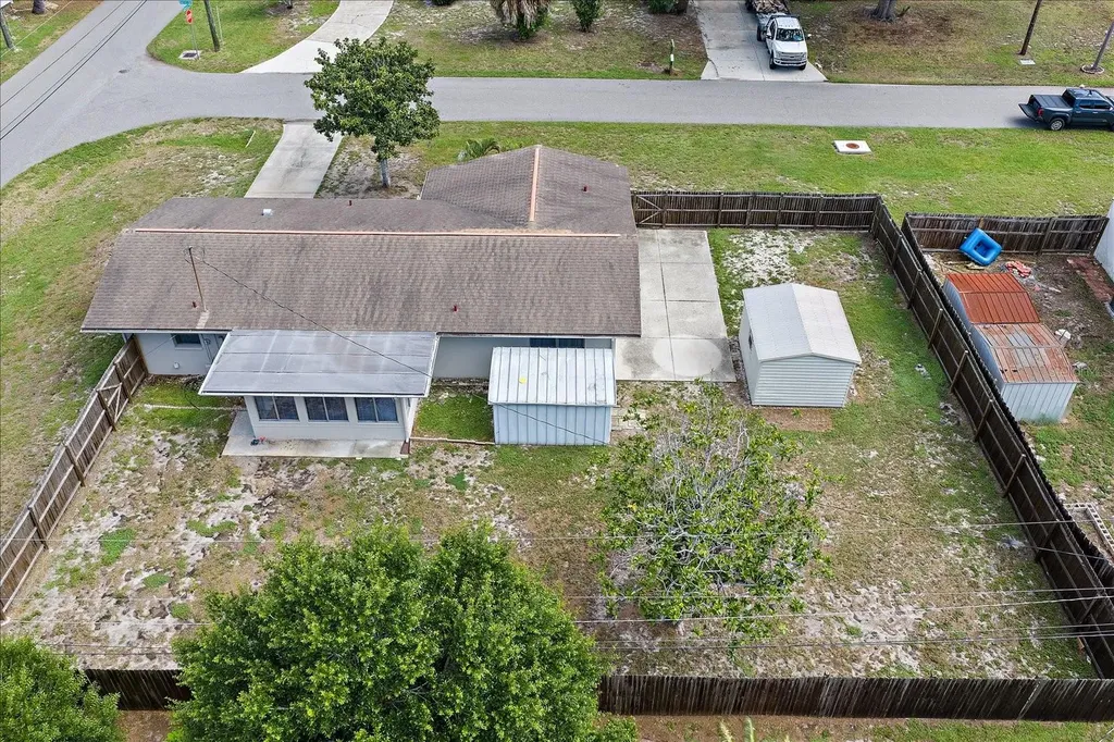 1210 Doris Drive Sarasota FL 34243