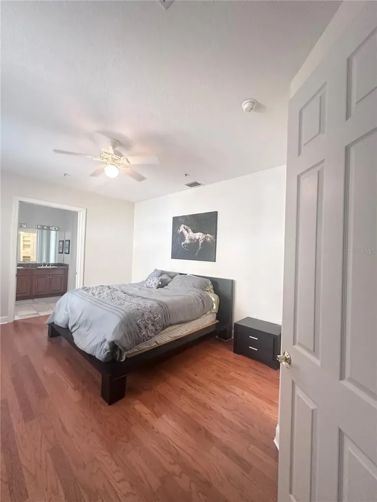 2303 Kensington Garden Lane Tampa FL 33609