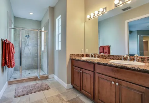 2303 Kensington Garden Lane Tampa FL 33609