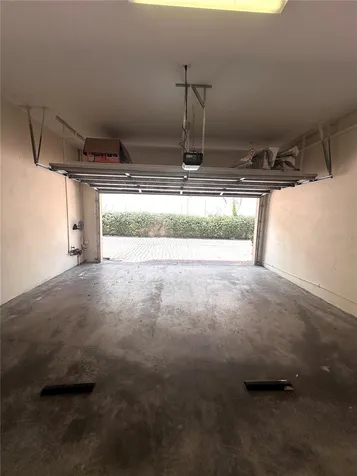 2303 Kensington Garden Lane Tampa FL 33609