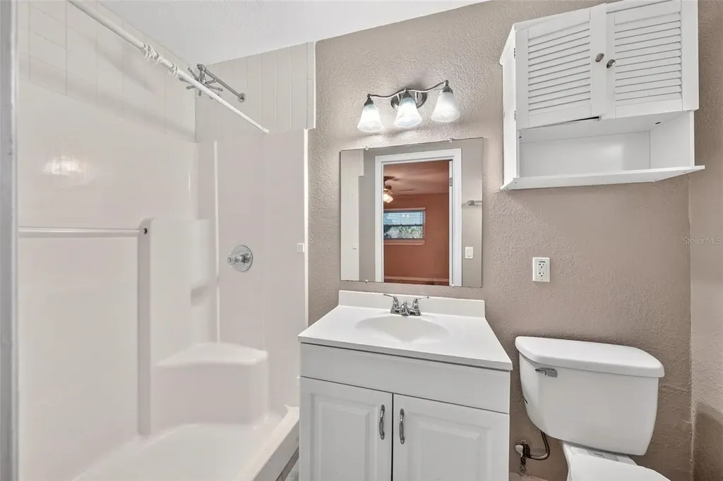 610 W Maud Street Tavares FL 32778