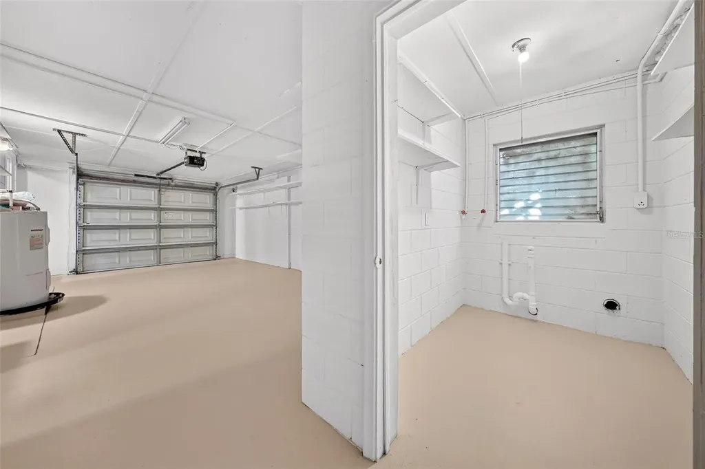 610 W Maud Street Tavares FL 32778