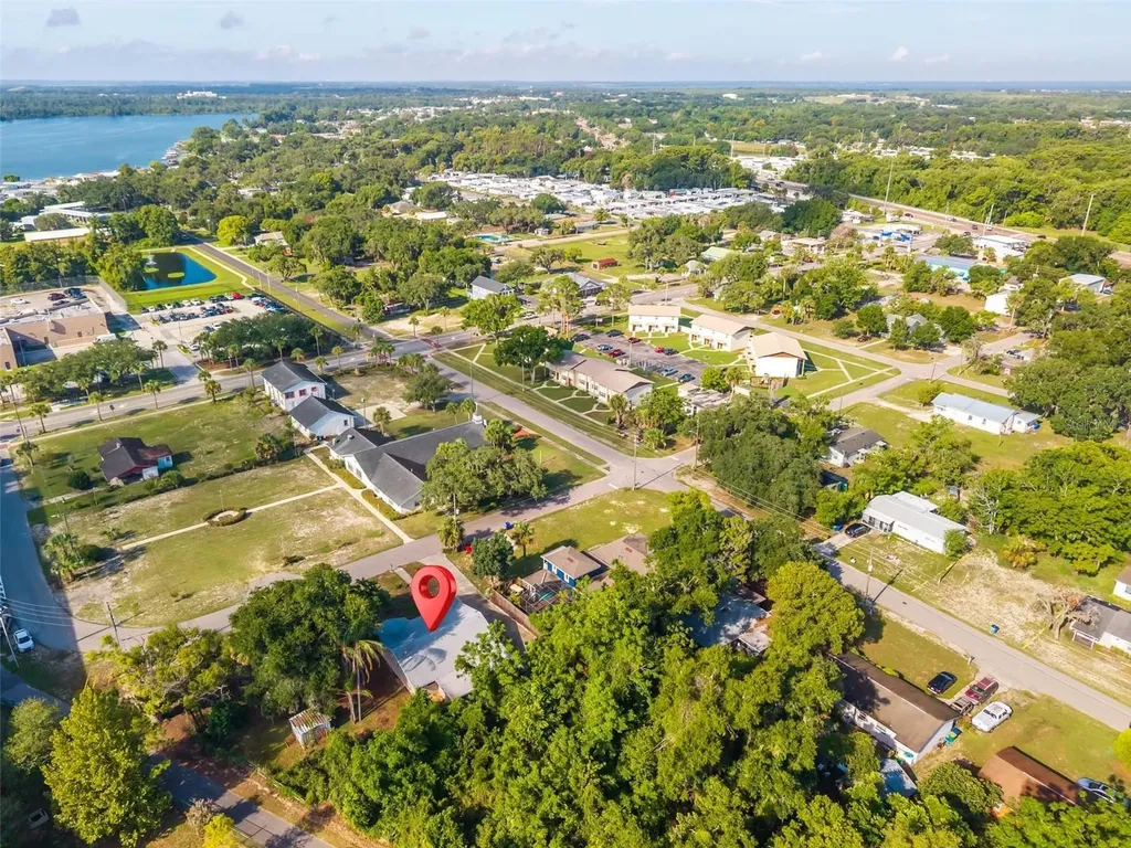 610 W Maud Street Tavares FL 32778