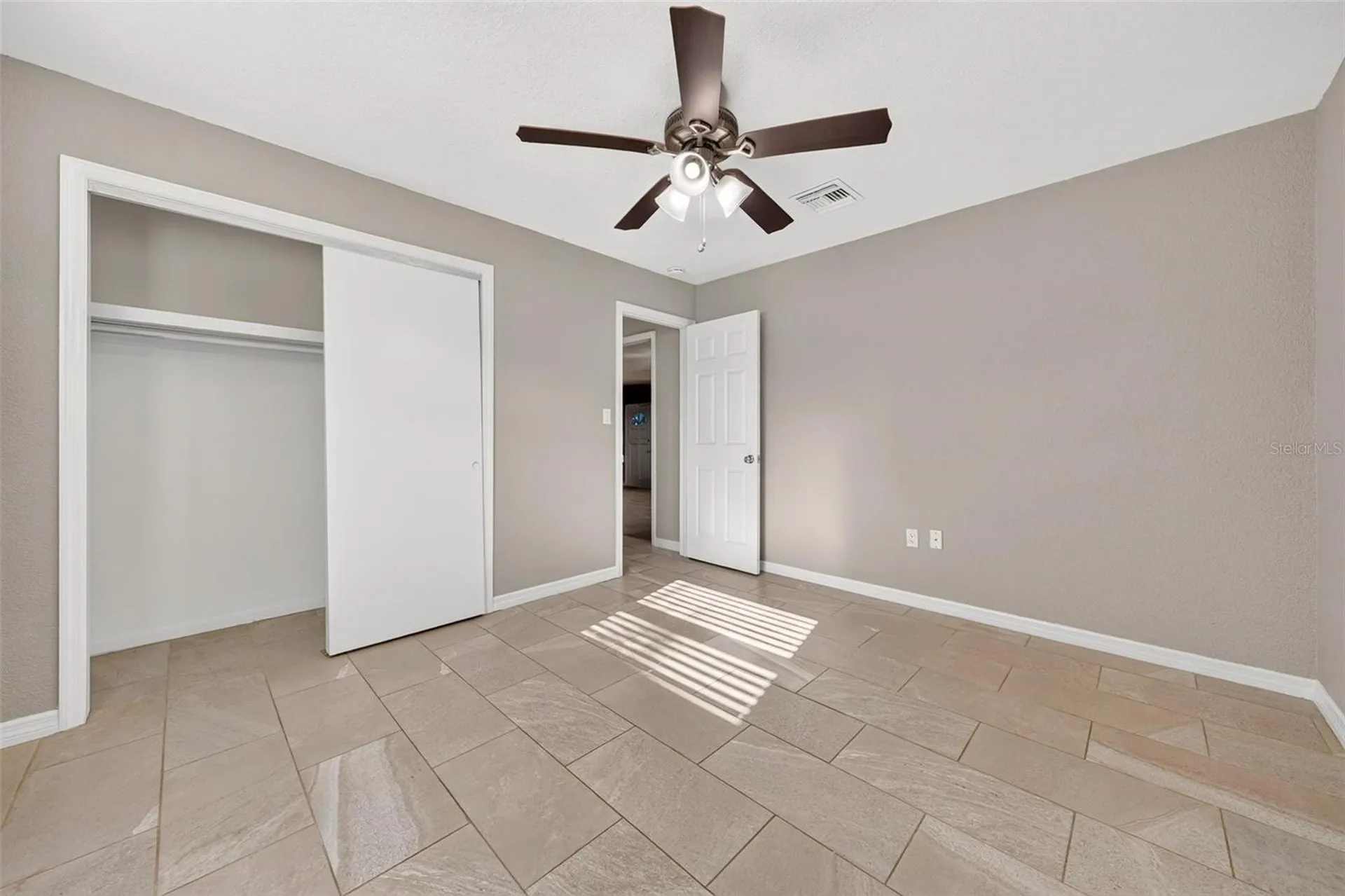 610 W Maud Street Tavares FL 32778
