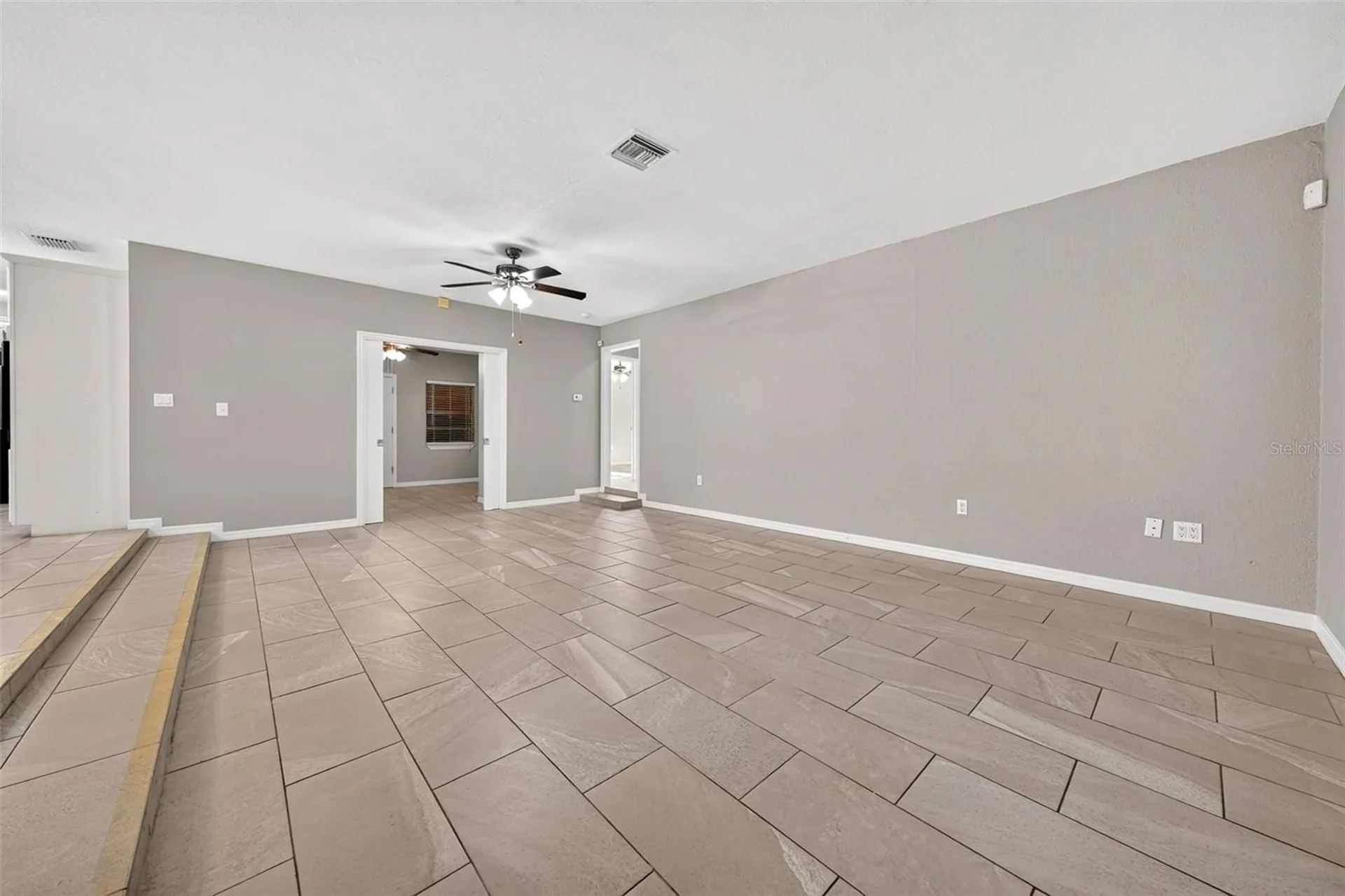 610 W Maud Street Tavares FL 32778