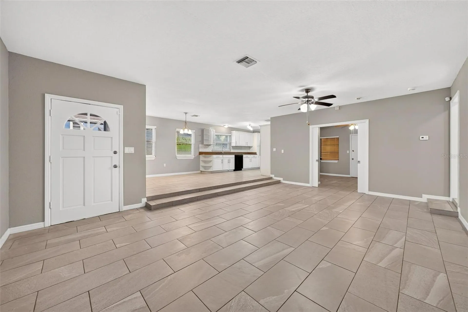 610 W Maud Street Tavares FL 32778
