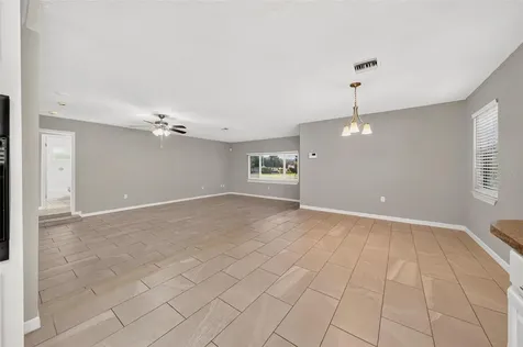610 W Maud Street Tavares FL 32778