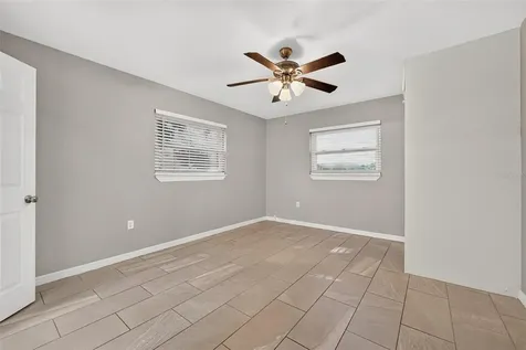 610 W Maud Street Tavares FL 32778