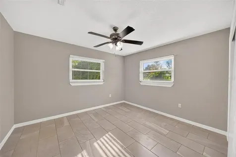 610 W Maud Street Tavares FL 32778