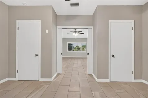 610 W Maud Street Tavares FL 32778