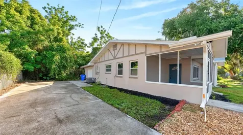 610 W Maud Street Tavares FL 32778