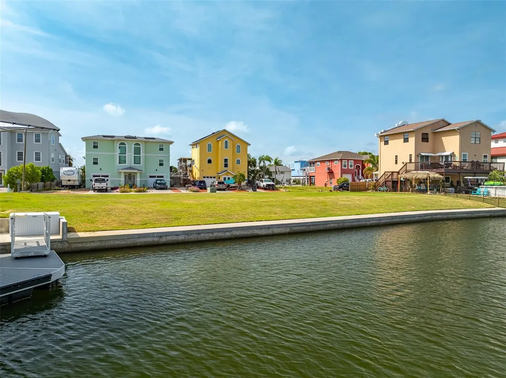 Lot 7 Louise Court Hudson FL 34667